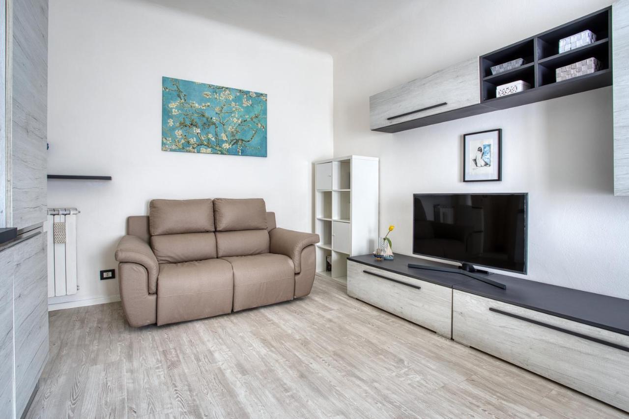 Ferienwohnung Joivy Chic 1 Bed Flat Mailand Exterior foto